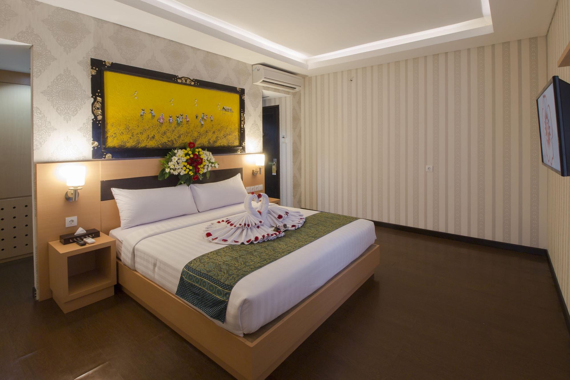 Grand Puri Saron Yogyakarta Otel Dış mekan fotoğraf