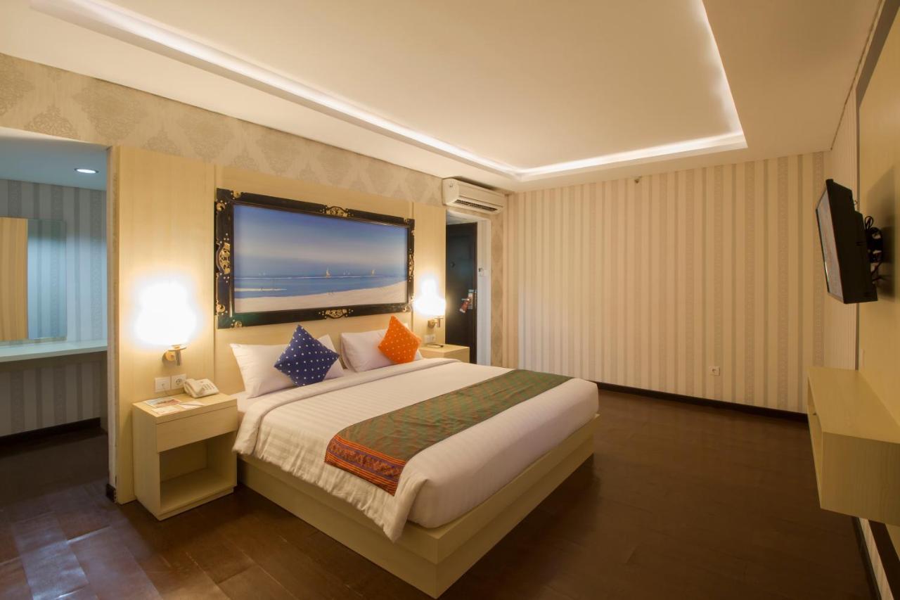 Grand Puri Saron Yogyakarta Otel Dış mekan fotoğraf