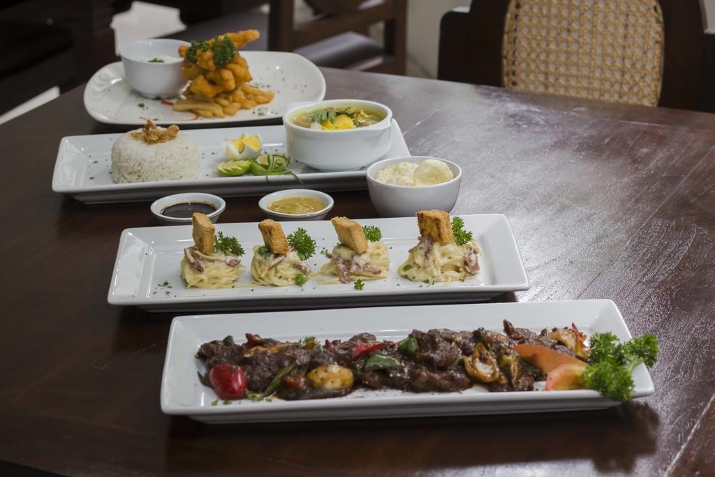 Grand Puri Saron Yogyakarta Otel Dış mekan fotoğraf