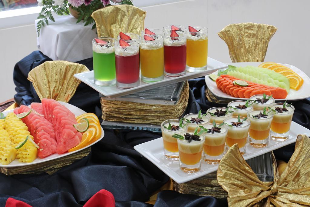Grand Puri Saron Yogyakarta Otel Dış mekan fotoğraf